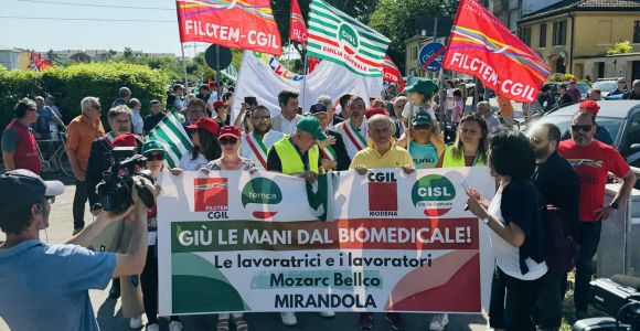 corteo Mirandola