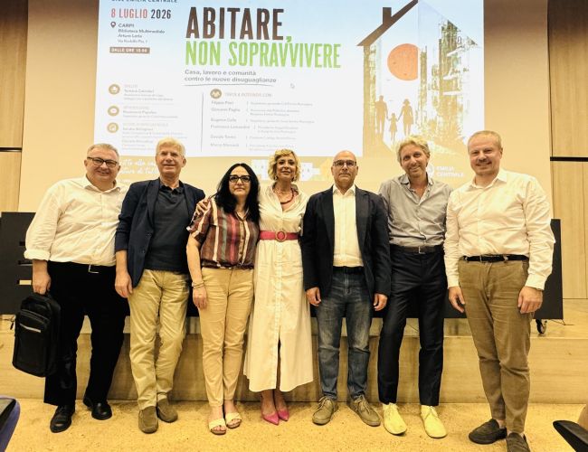 “SERVE UN PATTO SOCIALE PER L’ABITARE, NON SOLO PER SOPRAVVIVERE. ORA IL DIRITTO ALLA CASA IN COSTITUZIONE”